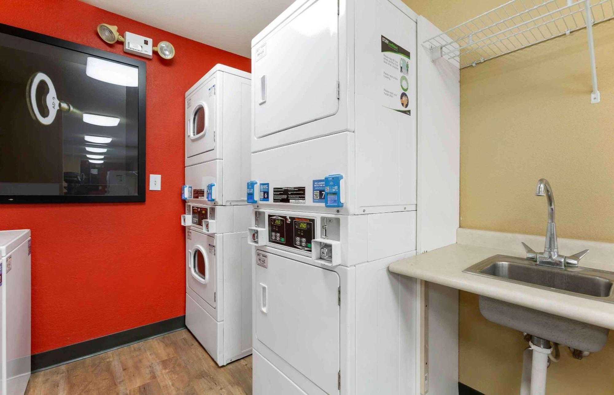 Extended Stay America Suites - Phoenix - סקוטסדייל מראה חיצוני תמונה