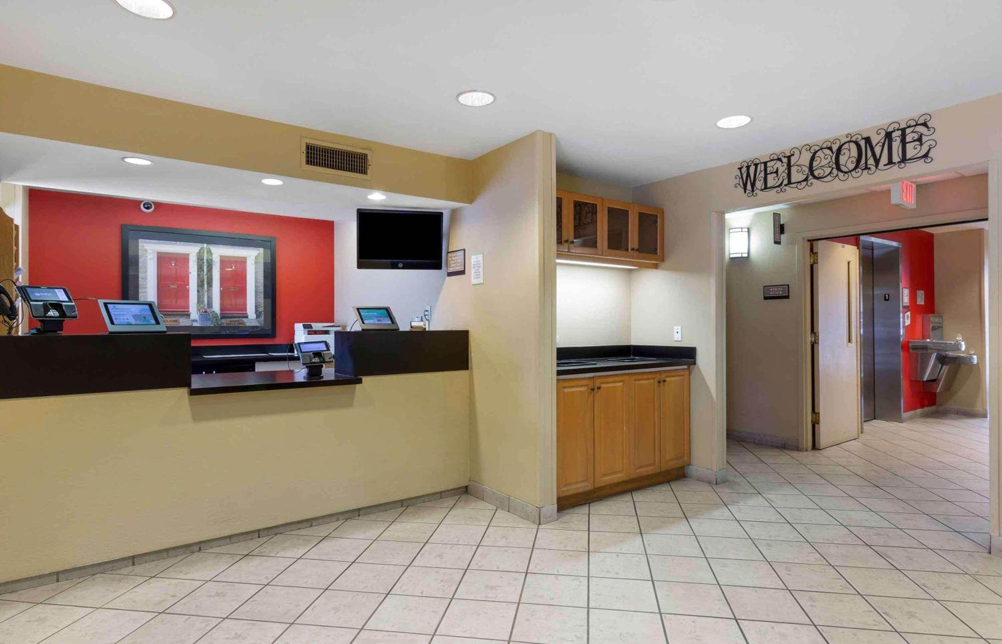 Extended Stay America Suites - Phoenix - סקוטסדייל מראה חיצוני תמונה