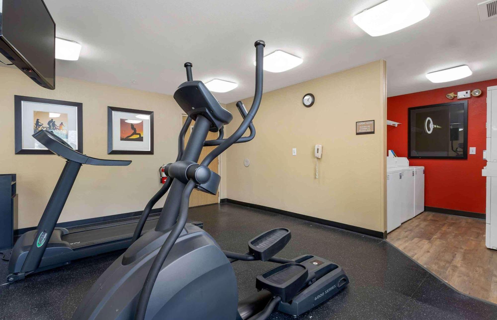 Extended Stay America Suites - Phoenix - סקוטסדייל מראה חיצוני תמונה