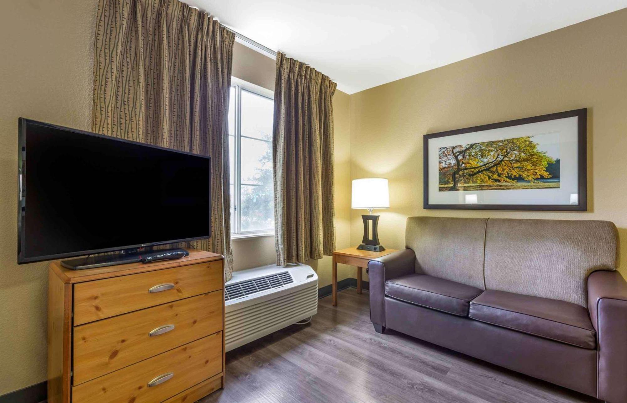 Extended Stay America Suites - Phoenix - סקוטסדייל מראה חיצוני תמונה